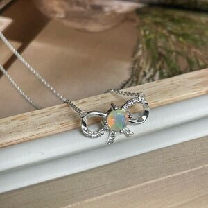 VIBES 925 Sterling Silver Natural Ethiopian Opal Necklace!!